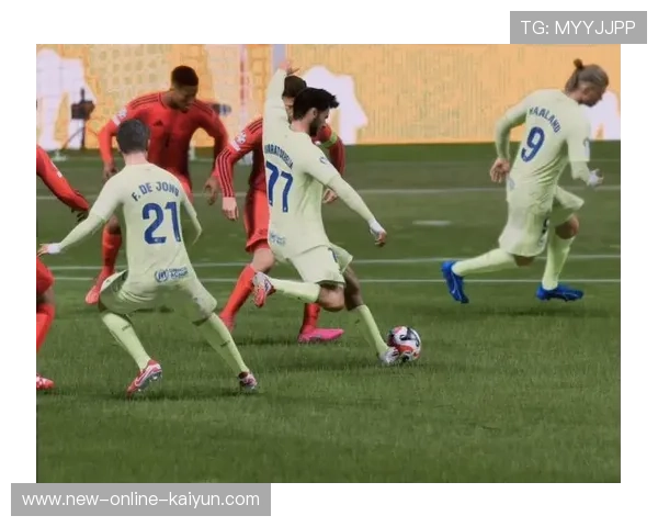 那不勒斯克瓦拉茨赫利亚背身摆脱后射门进球：惊艳瞬间的背后