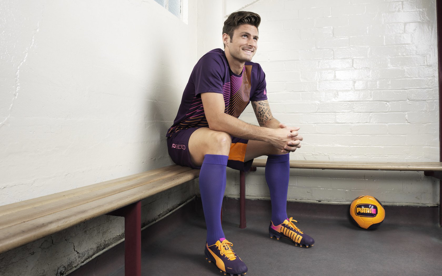 球员赛后感谢球迷支持